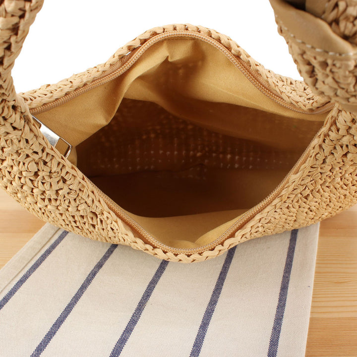 Shoulder bag made of hand-knotted natural material with stylish knot closure Kalsten