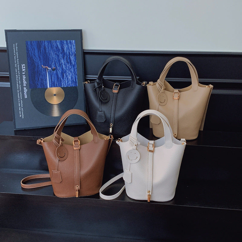Chic Textured Shoulder Bag Kalsten