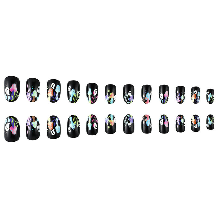Whimsical Ghost-Themed Press-On Nail Art Kalsten