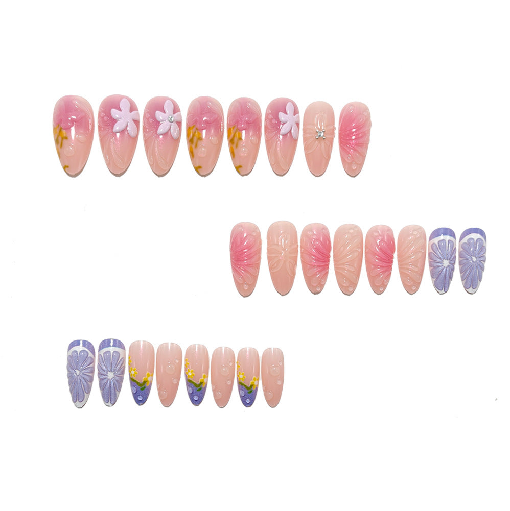 Nail art with artistic 3D flower designs Kalsten