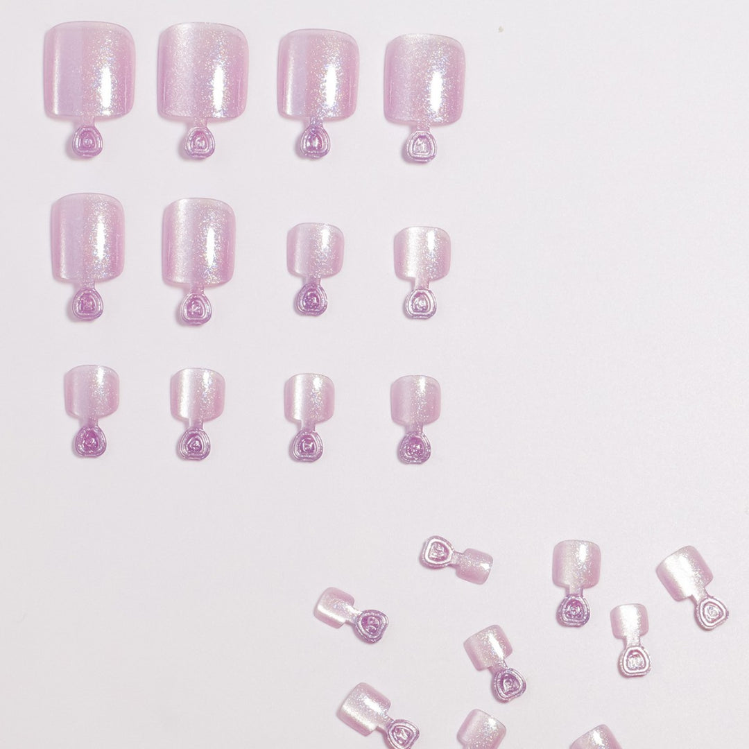 Glimmering Press-On Nail Set Kalsten