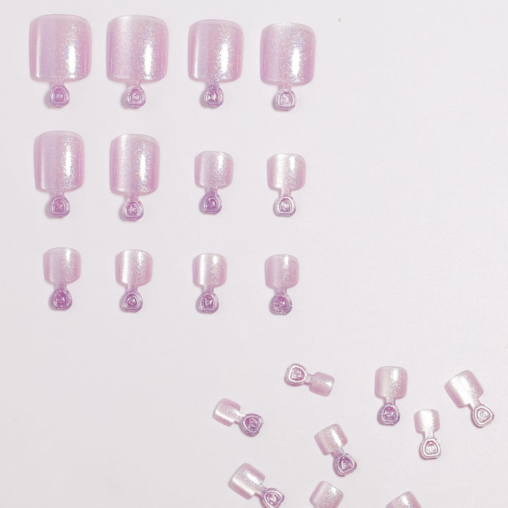 Glimmering Press-On Nail Set Kalsten