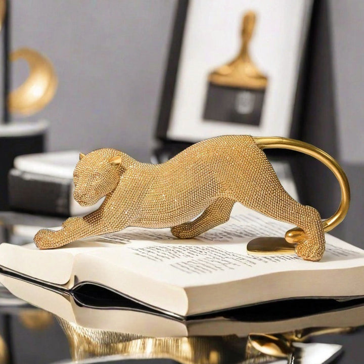 Elegant decorative figure of a panther Kalsten