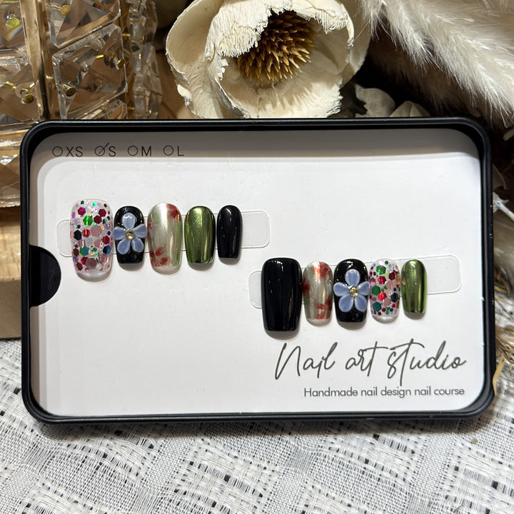 Artistic Floral-Inspired Press-On Nail Set Kalsten