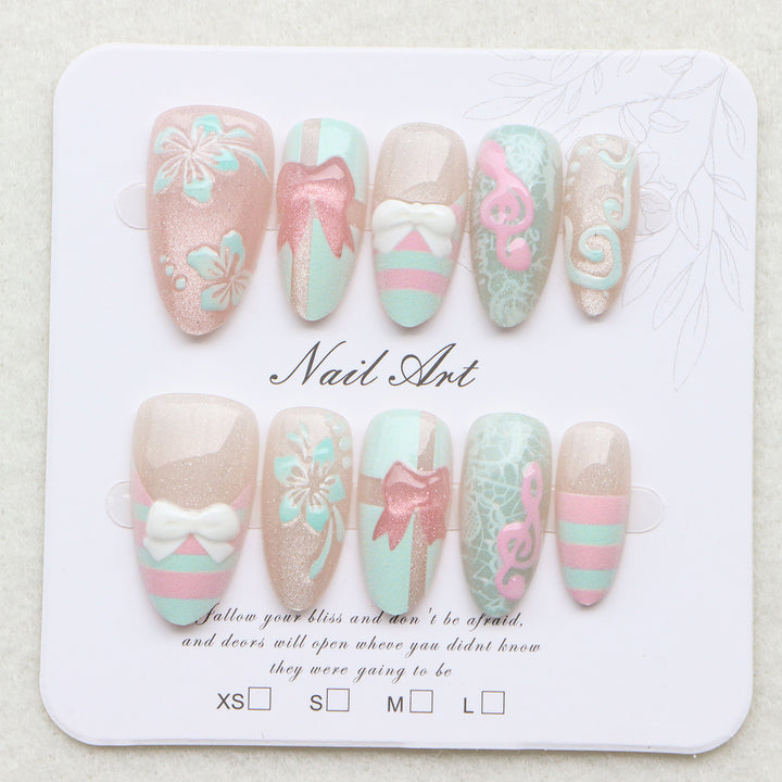 Themed Press-On Nail Art Set Kalsten