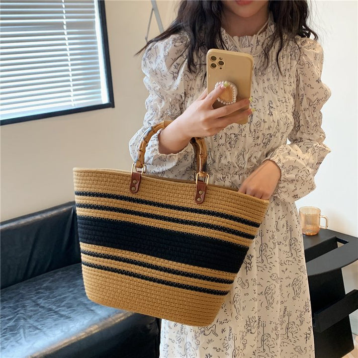Fashionable Basket Handbag Made of Natural Materials Kalsten