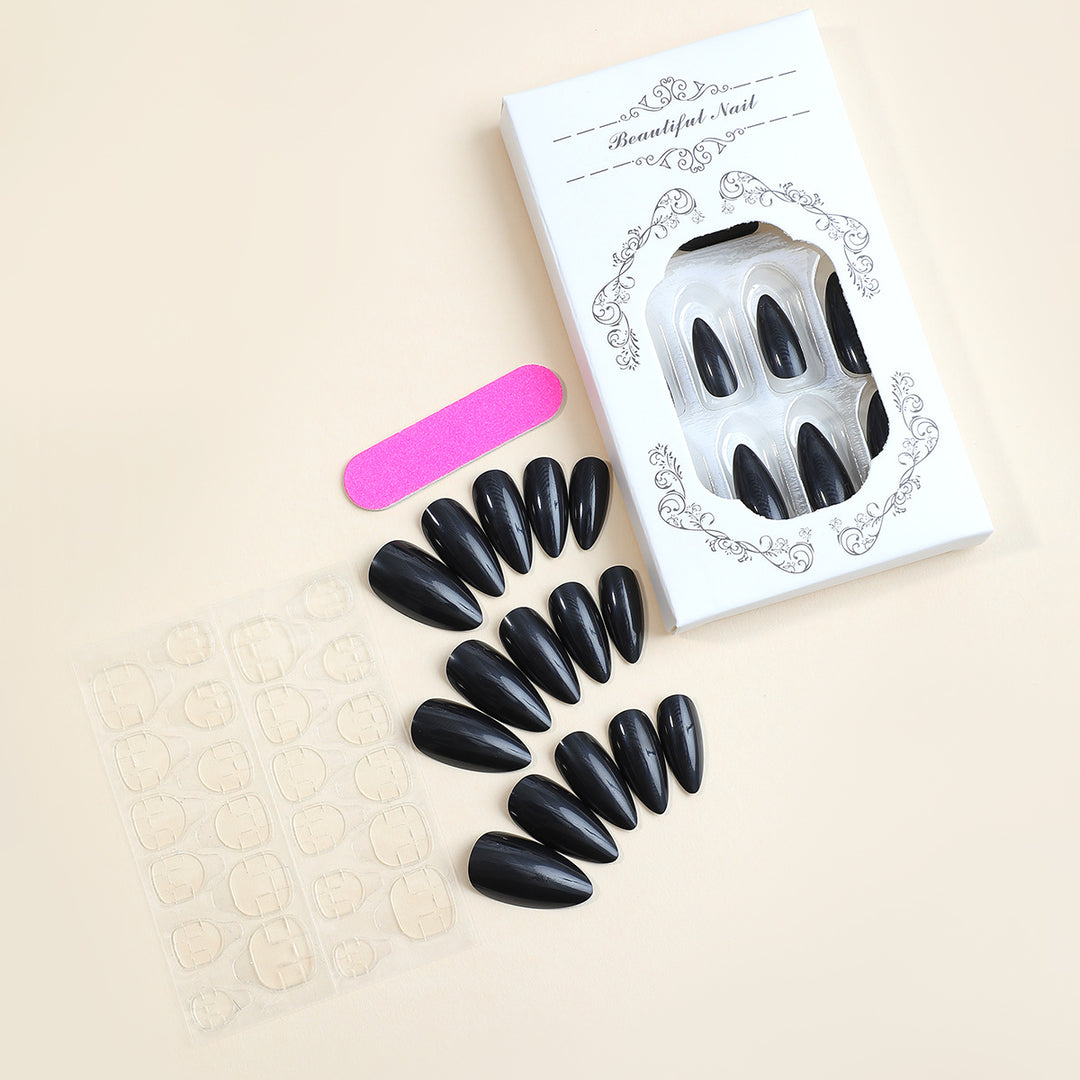 Artificial nail set with stylish, pointed design Kalsten