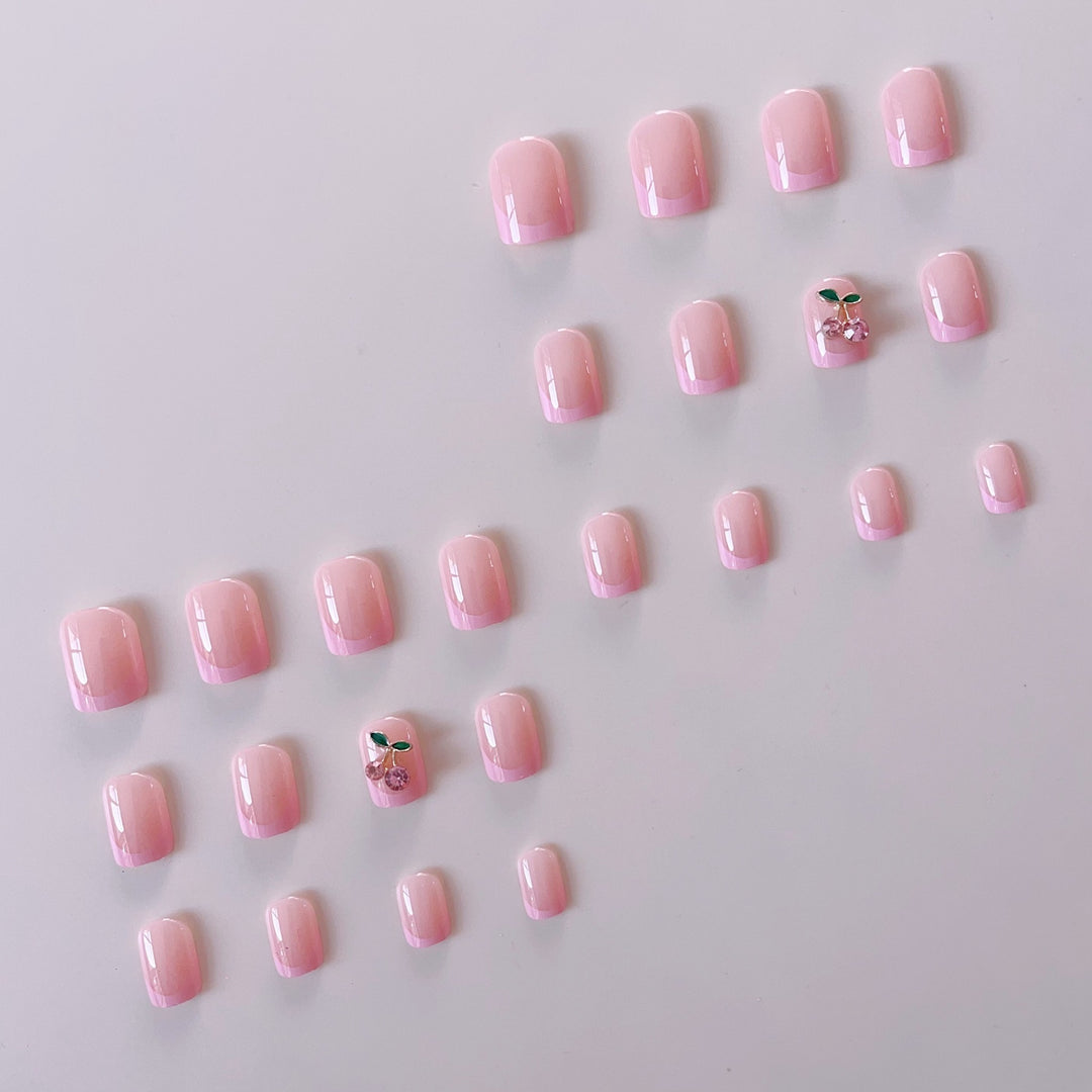 Artificial nail set with unique floral accents Kalsten