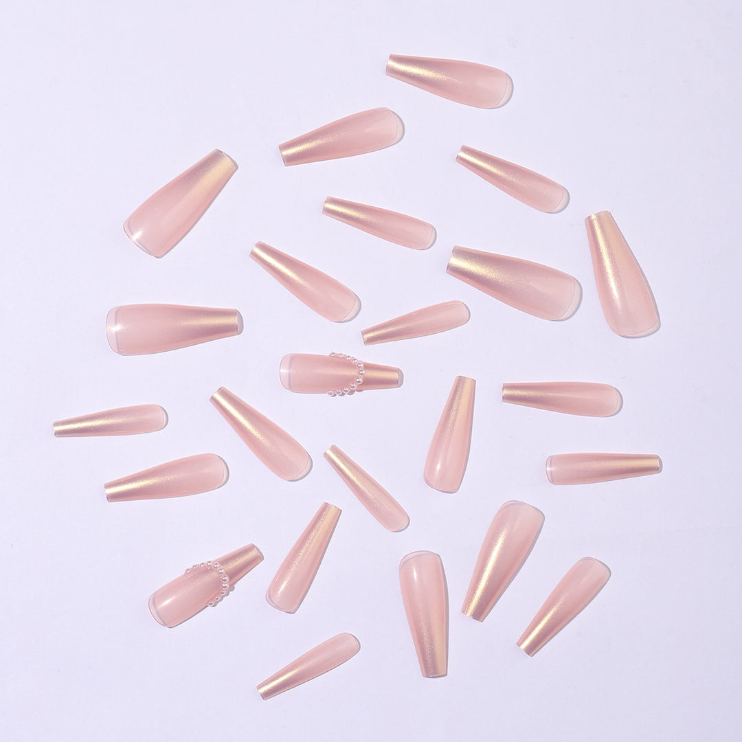 Elegant artificial nails with pearl decorations Kalsten