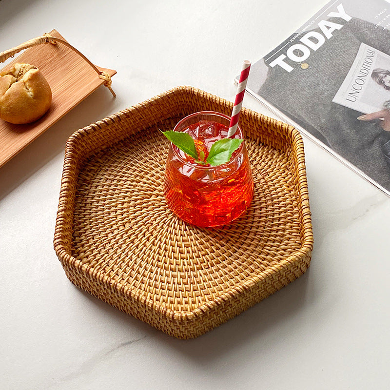 Decorative honeycomb pattern basket Kalsten