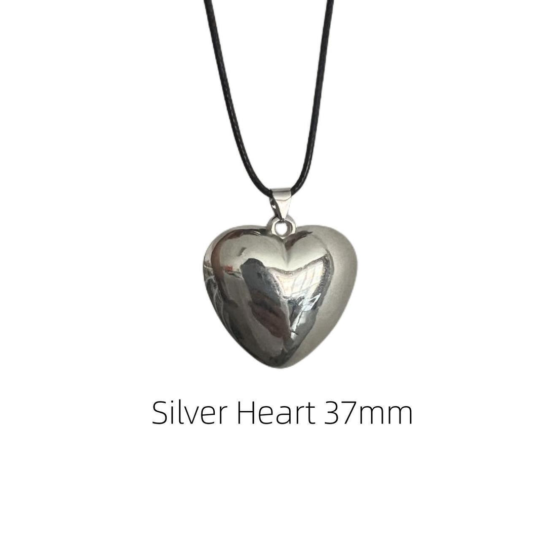 Heart-Shaped Charm Necklace Kalsten