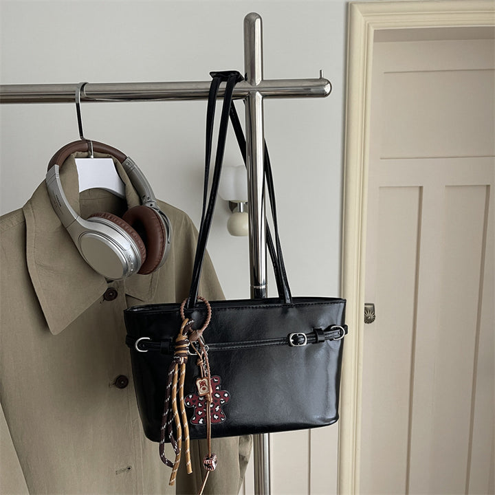 Stylish Handcrafted Leather Crossbody Bag