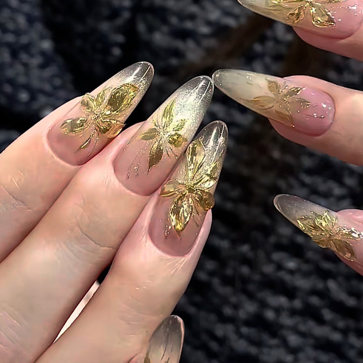 Floral-Inspired Press-On Nail Set Kalsten