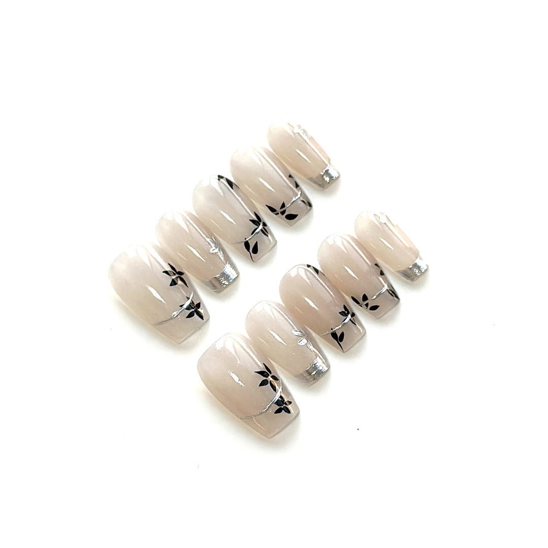 Artistic Floral Press-On Nail Set with Glossy Finish