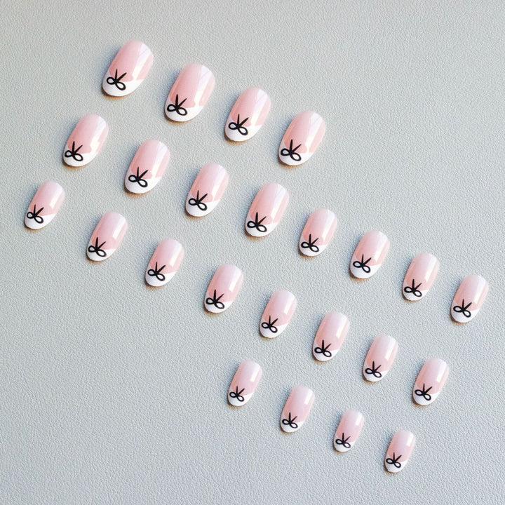 Elegant Bow Accent Nail Art Kit