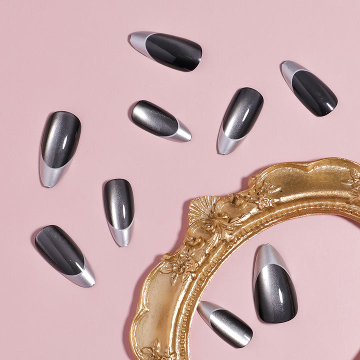 Artful Abstract Design Press-On Nails Kalsten