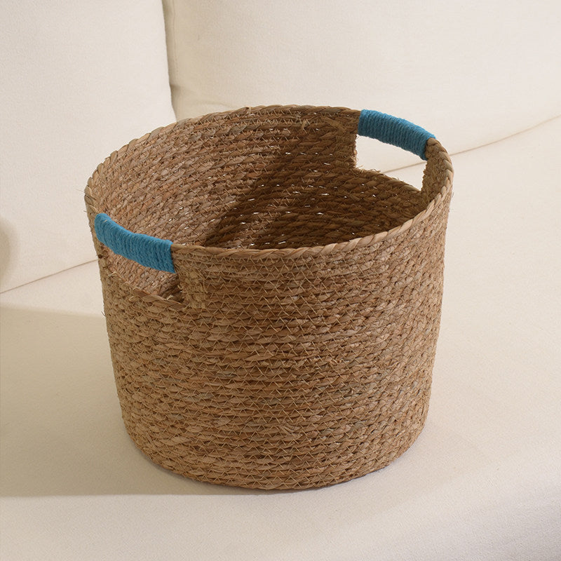 Stylish storage basket made of woven natural fibers Kalsten