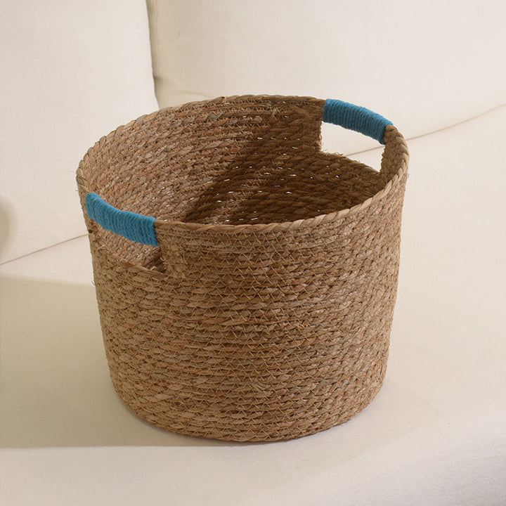 Stylish storage basket made of woven natural fibers Kalsten