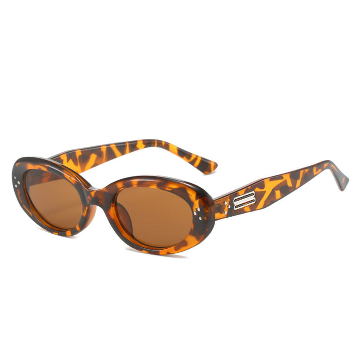 Retro-Inspired Oval Sunglasses Kalsten