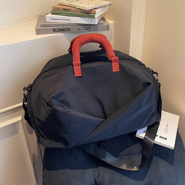 Sleek Minimalist Travel Duffel Kalsten