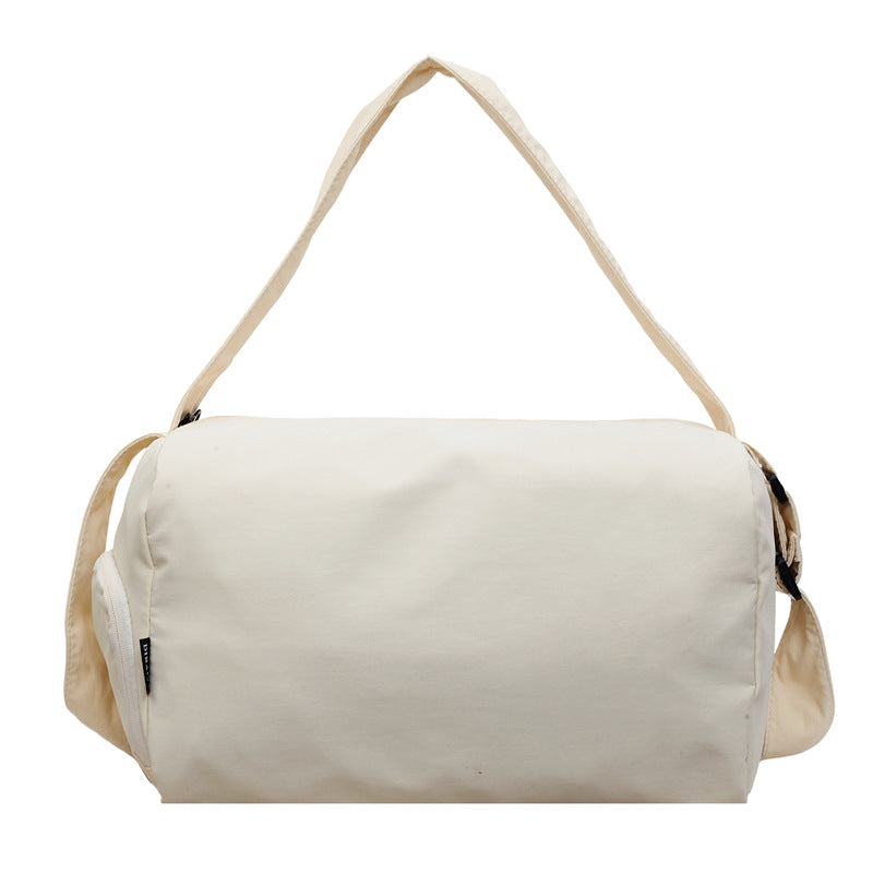 Versatile All-Season Travel Duffle Bag