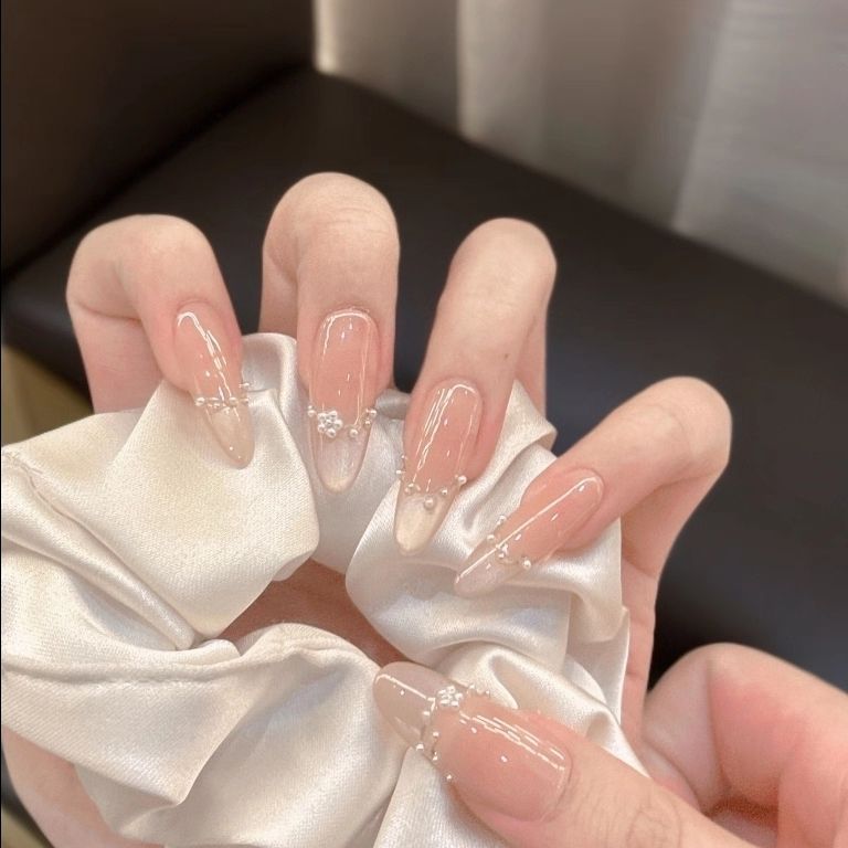 Elegant Rhinestone-Embellished Press-On Nail Tips Kalsten