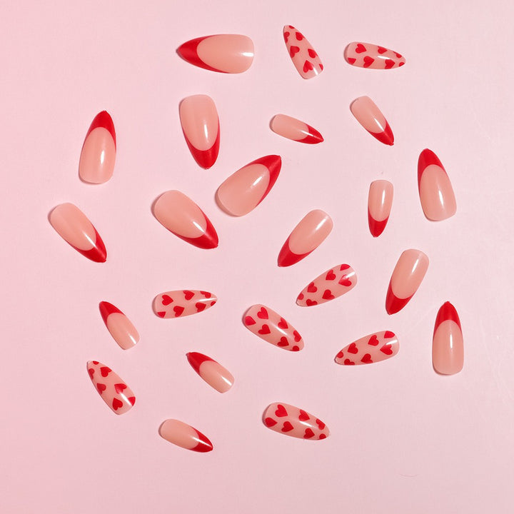 Artistic Heart-Embellished Press-On Nail Art Kalsten
