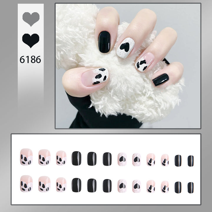 Minimalist Press-On Nail Art