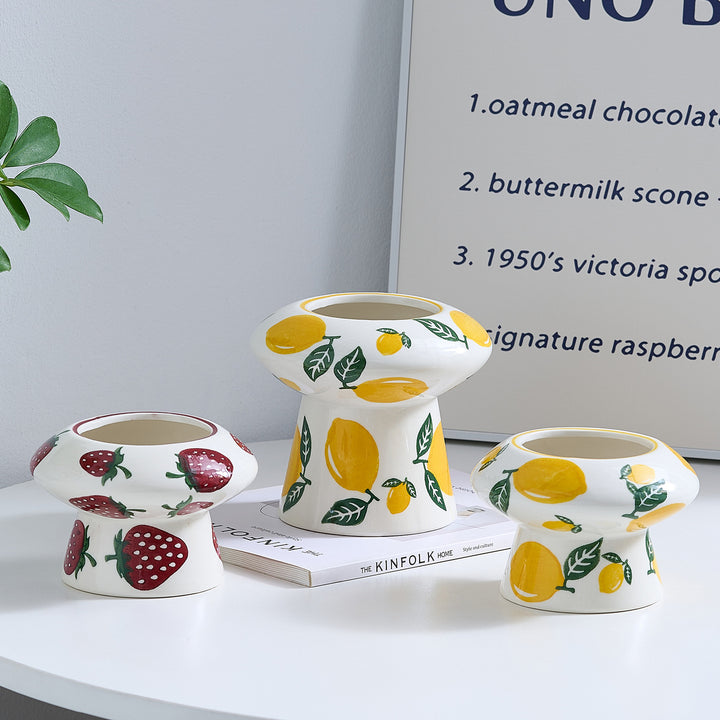 Ceramic vase with strawberry pattern Kalsten