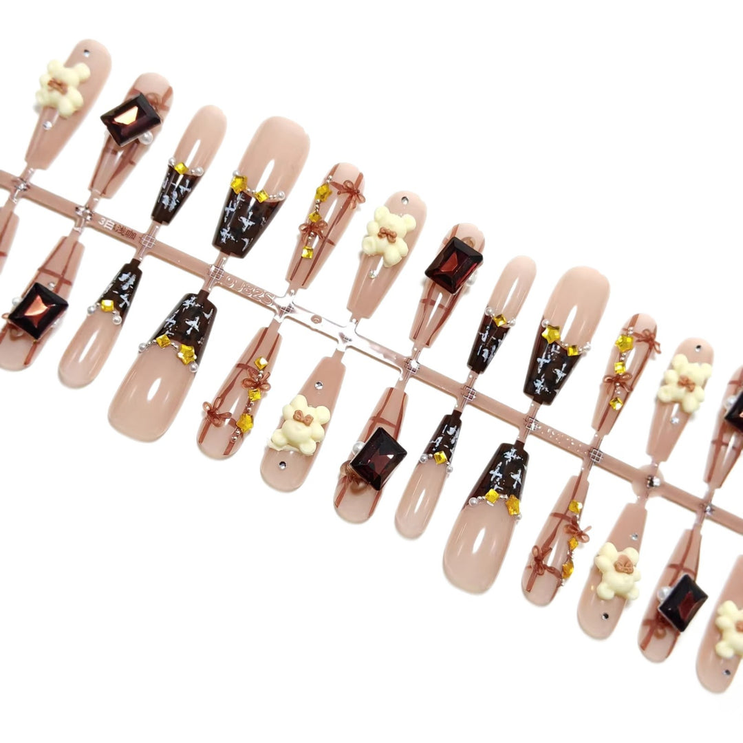 Artificial nails with living bear and gemstone accent Kalsten