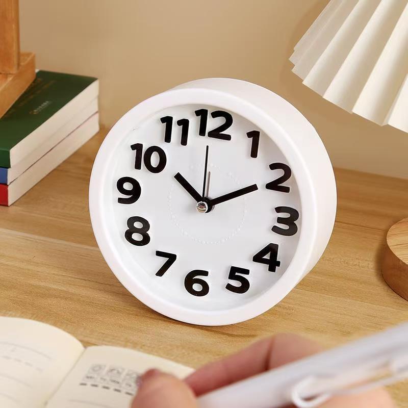 Modern Table Clock In Minimalist Design Kalsten