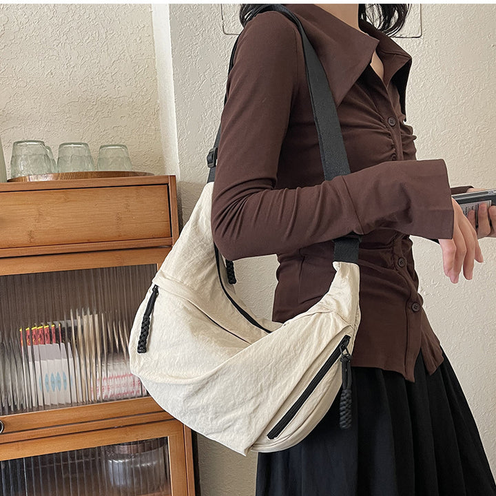 Lightweight Sling Bag Kalsten