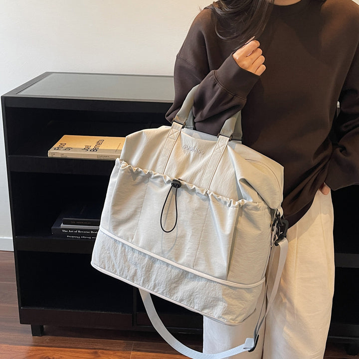 Versatile Multi-Compartment Travel Weekender Duffle Kalsten