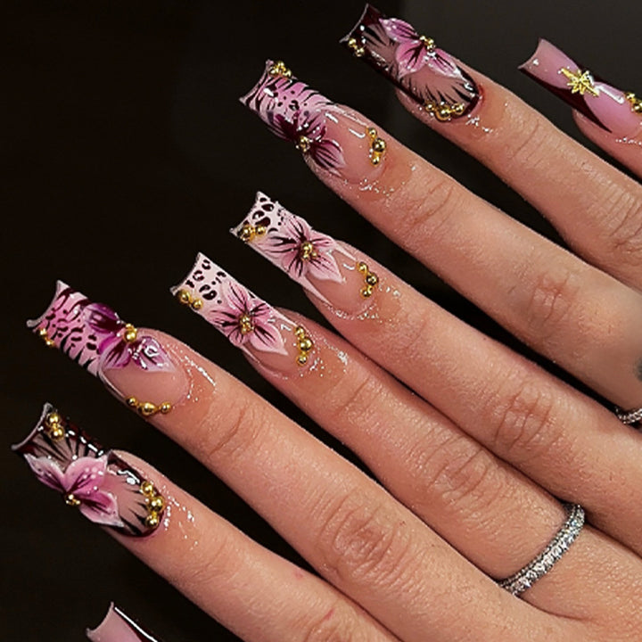 Artificial nail set with elegant flower and leopard motifs Kalsten