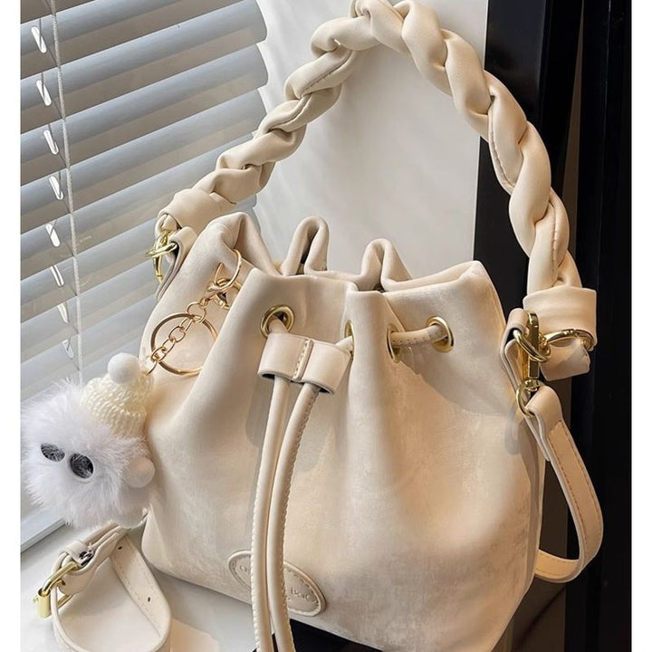 Stylish Crocheted Shoulder Bag Kalsten