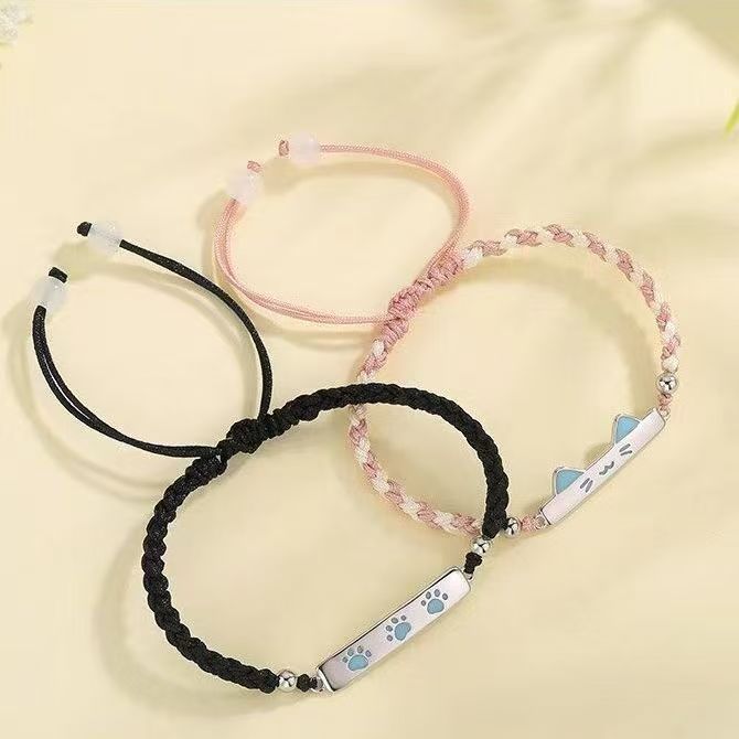 Cute Cat-Themed Charm Bracelet Kalsten