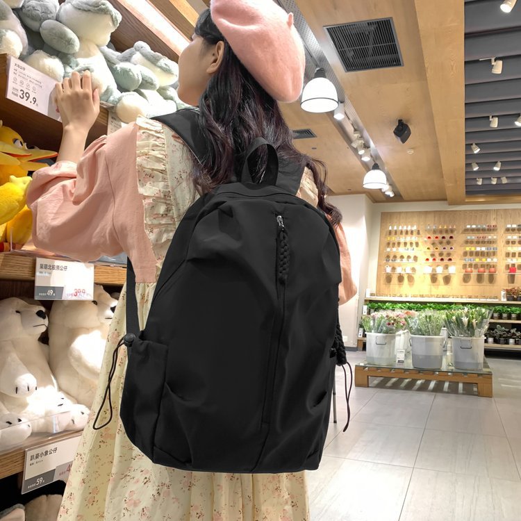 Leisure backpack with innovative storage Kalsten