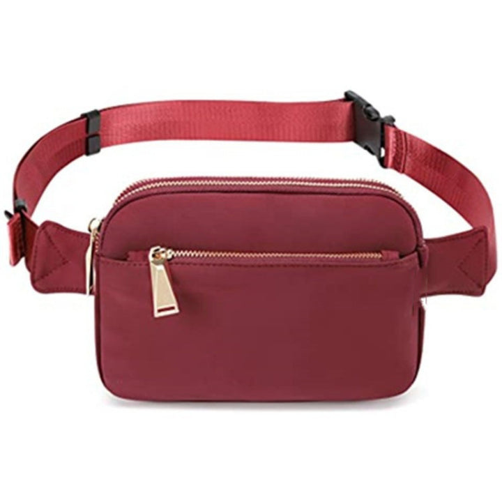 Fashionable hip bag with multiple compartments Kalsten