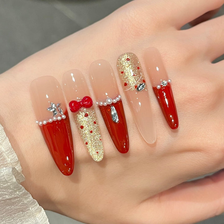 Festive Themed Press-On Nail Extensions Kalsten