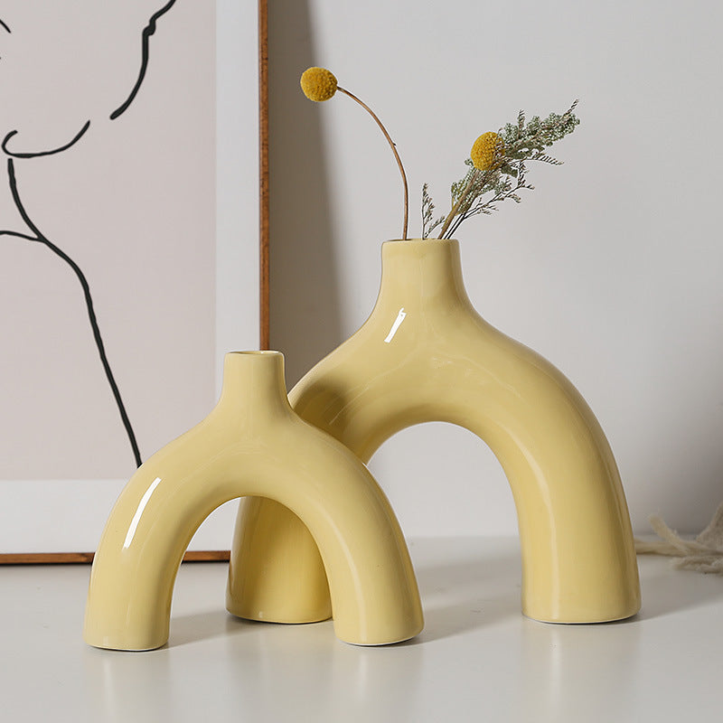 Stylish and creative ceramic vase Kalsten