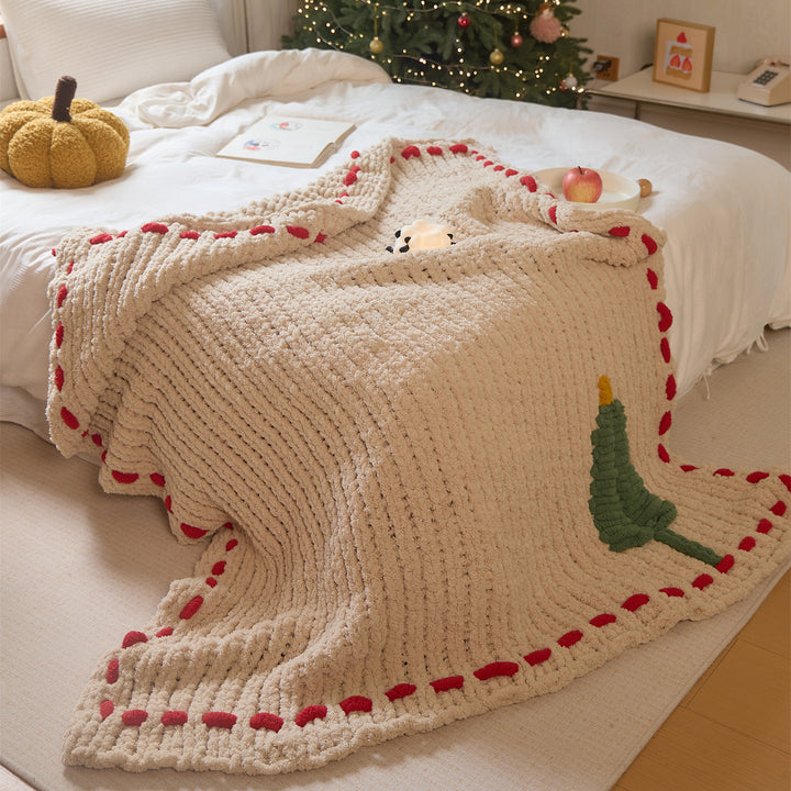Cozy daybed cover with relief teddy structure, fir motif, and contrasting decorative seam