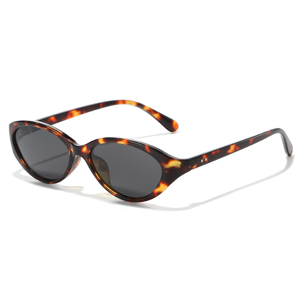 Stylish Retro-Inspired Cat-Eye Sunglasses Kalsten