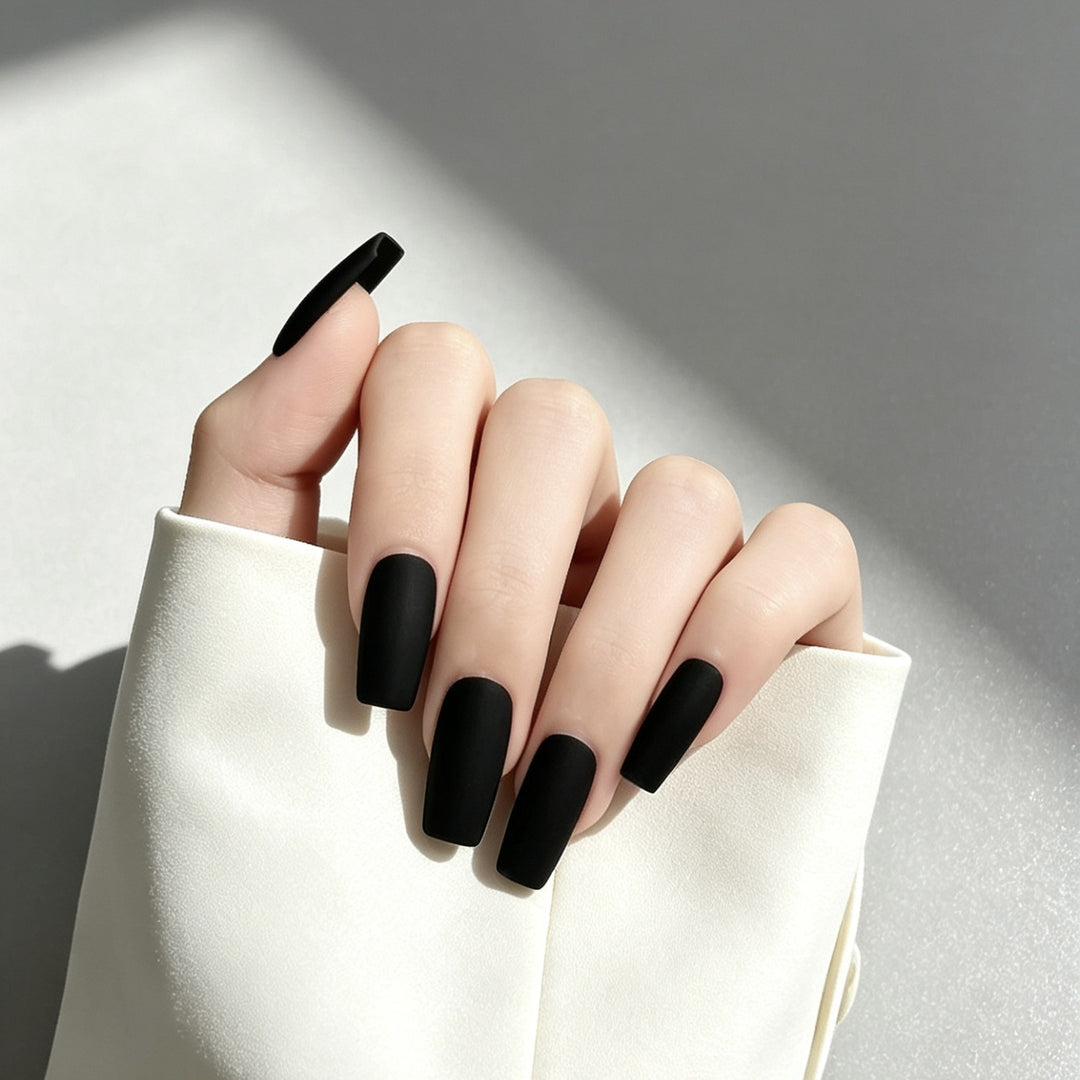 Sleek Matte Press-On Nails Kalsten