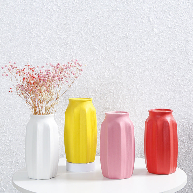 Textured Ceramic Floral Vase Kalsten