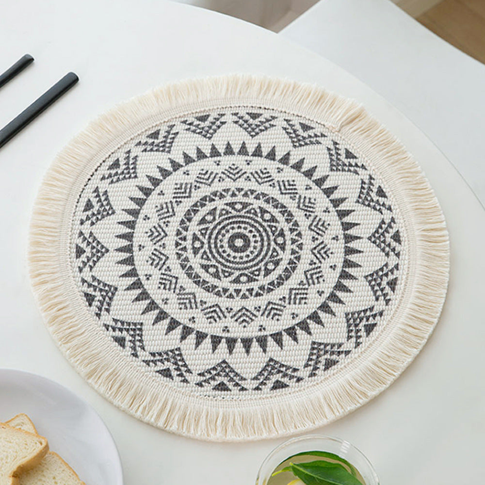 Round woven placemat with fringes and mandala jacquard structure Kalsten