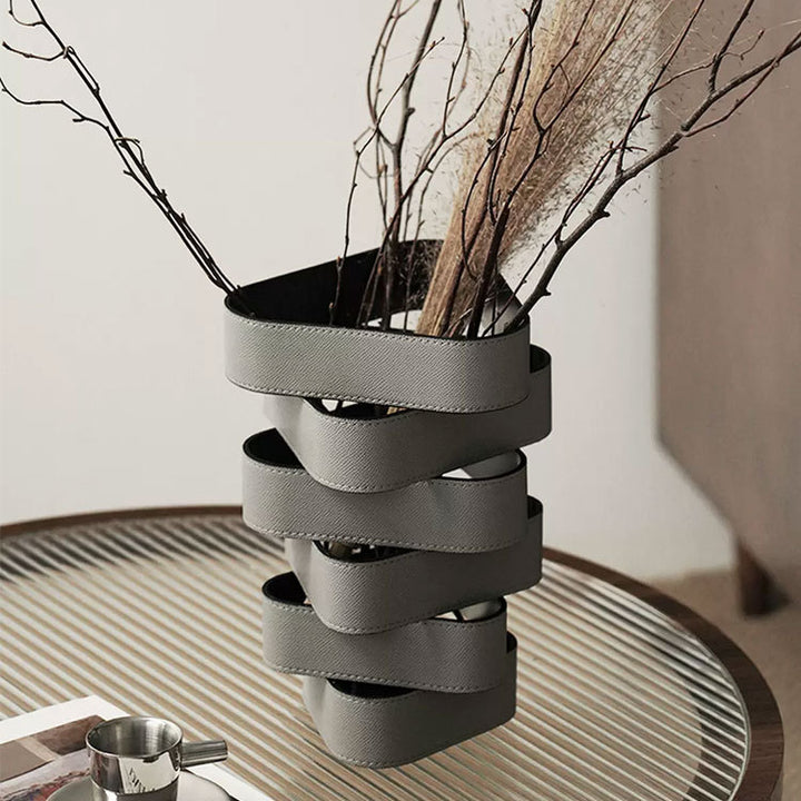 Artistic Decorative Bookshelf Organizer