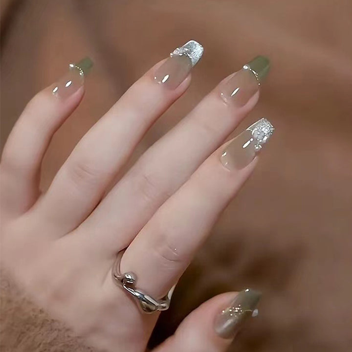 artful nail tips Kalsten