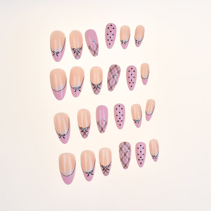 Elegant Vintage-Inspired Press-On Nail Set Kalsten