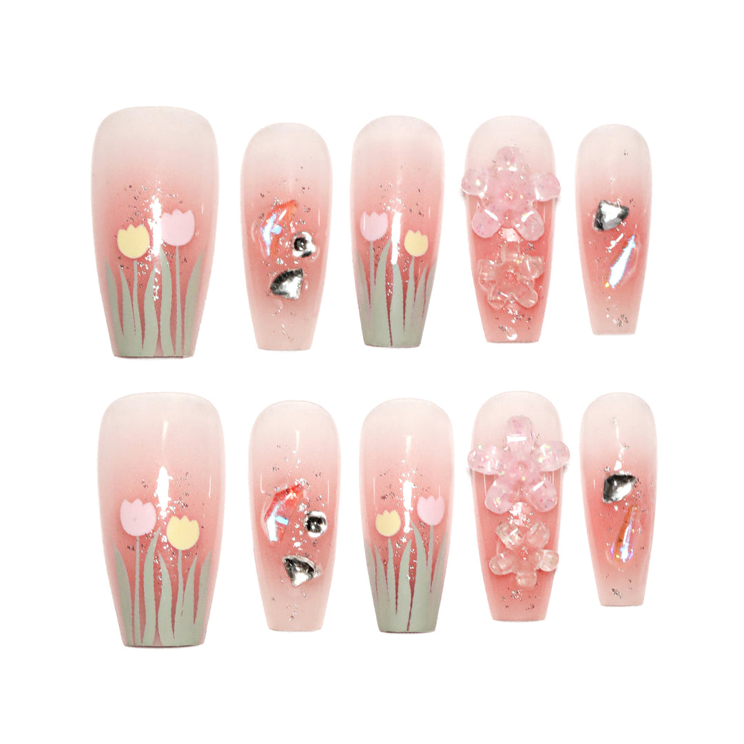 Artistic acrylic nails with floral design Kalsten