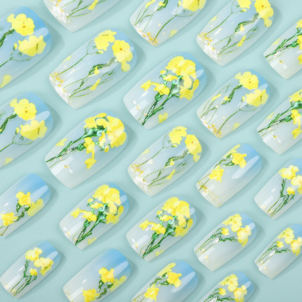 Artificial nail tips in floral design Kalsten
